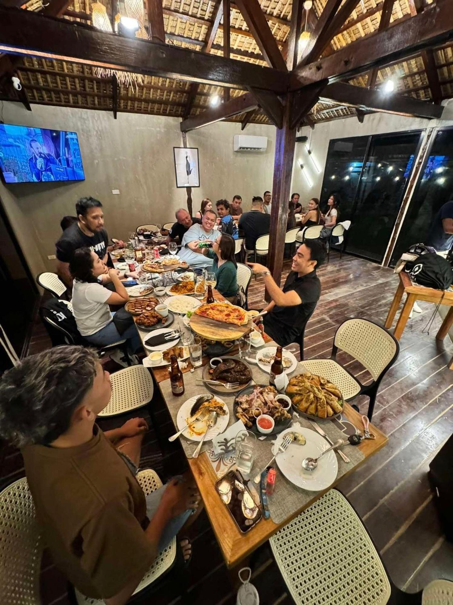 פורטו פרינססה Reef Hostel מראה חיצוני תמונה