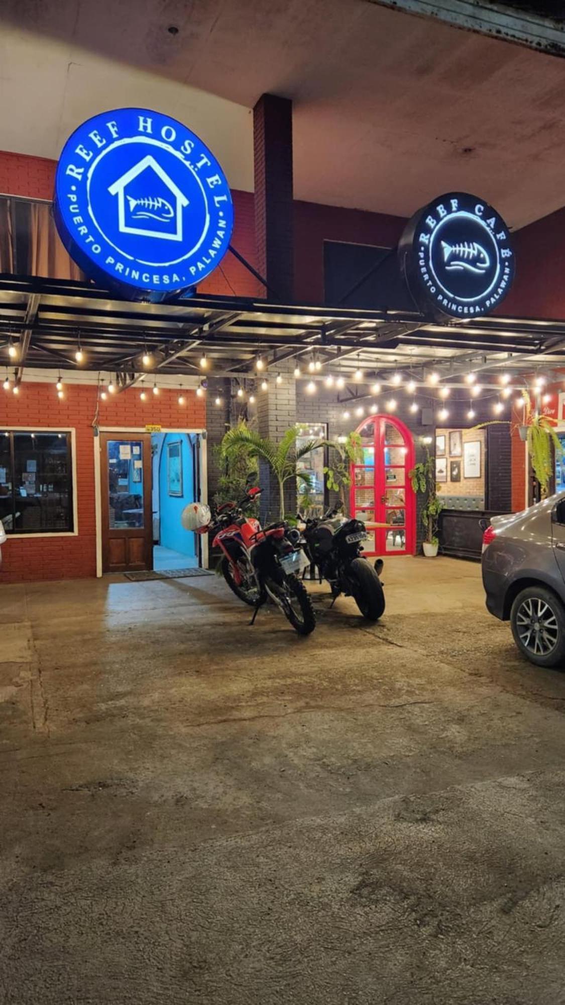 פורטו פרינססה Reef Hostel מראה חיצוני תמונה